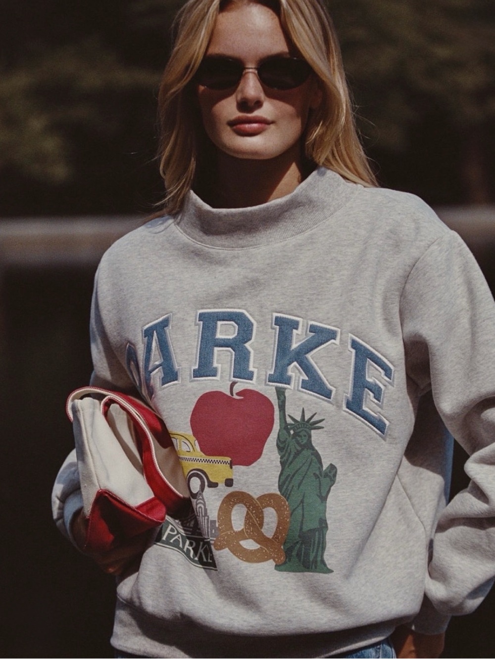 PARKE NYC Exclusive Graphic Mockneck - L/XL